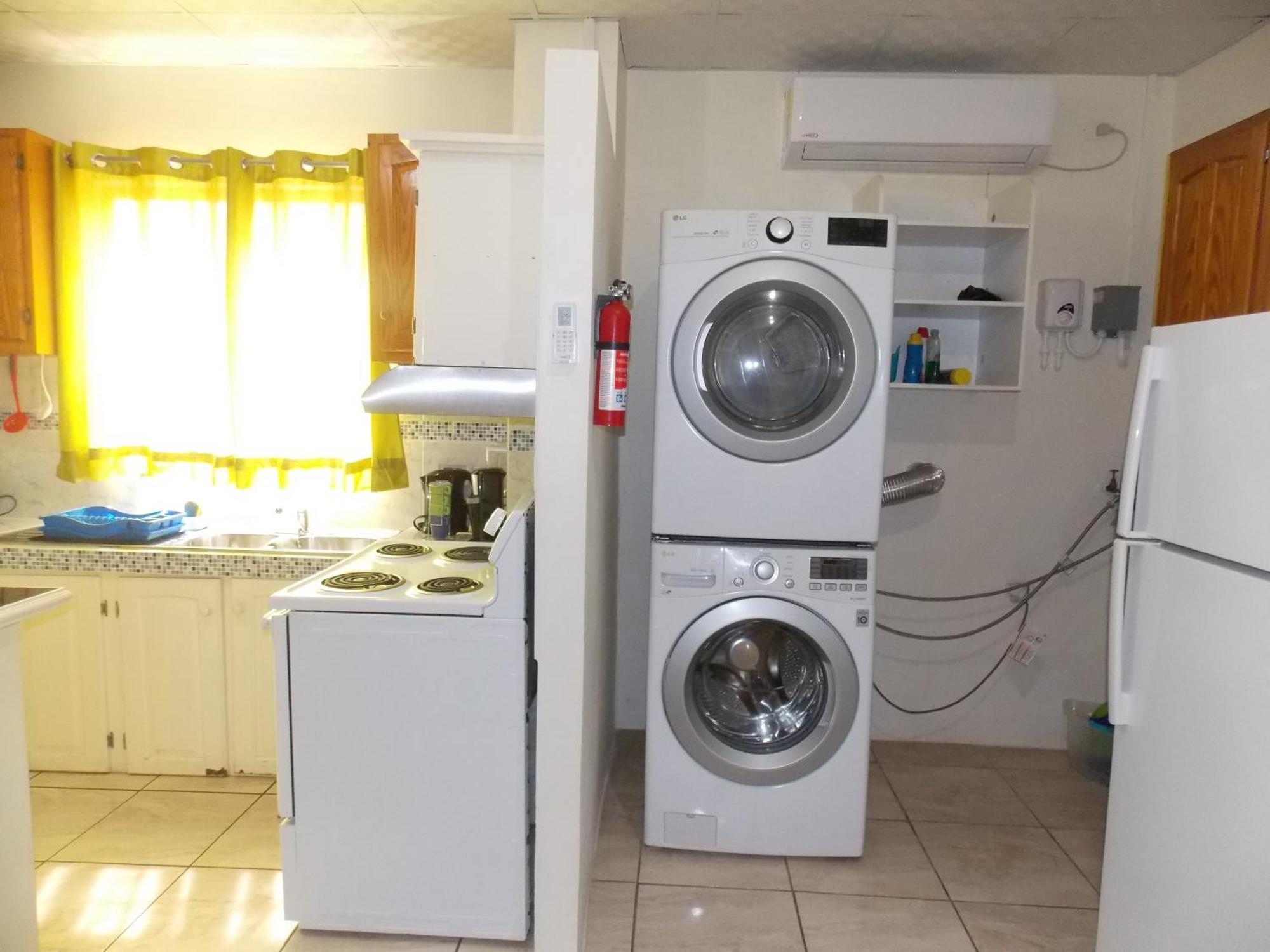 Stewart Apt- Trincity, Airport, Washer, Dryer, Office, Cable , Wifi Экстерьер фото